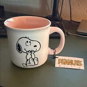 Peanuts Snoopy Mug with Pink Interior